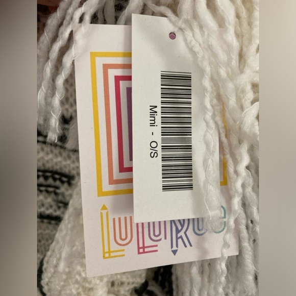 NWT LuLaRoe Mimi shawl buttons fringe poncho sweater knit black and white - Picture 6 of 6